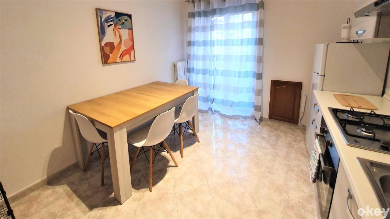 Twin Room Apulia Accommodation - Bari Policlinico エクステリア 写真