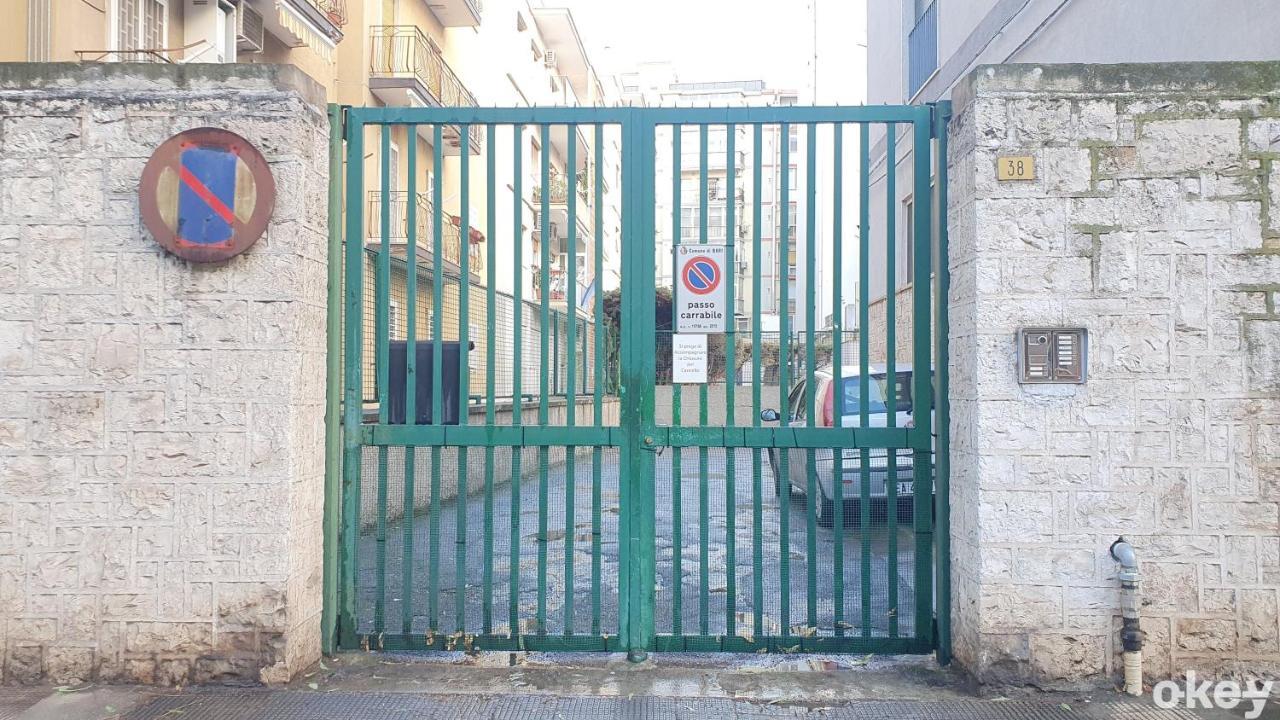 Twin Room Apulia Accommodation - Bari Policlinico エクステリア 写真